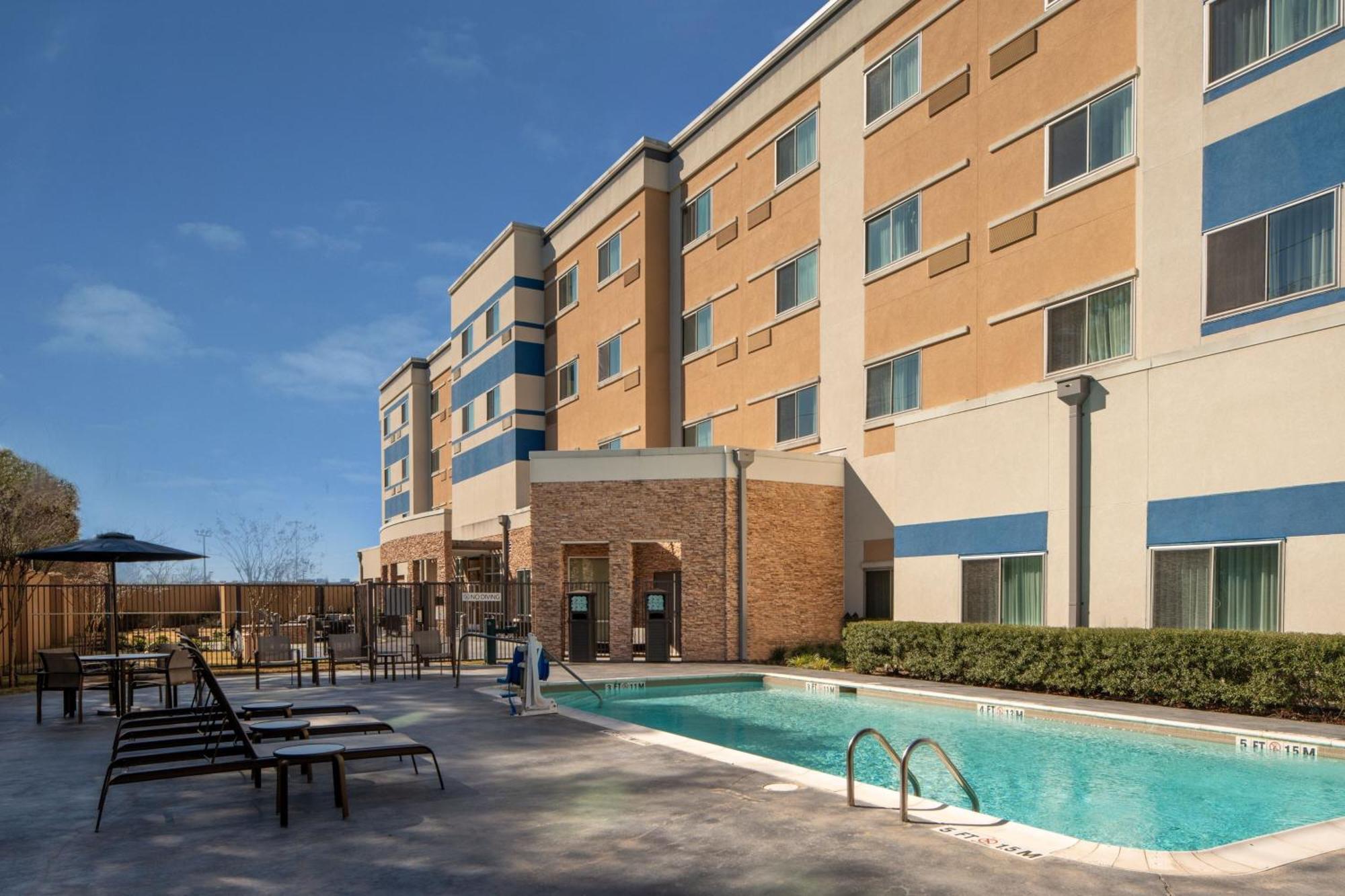 Hotel Courtyard By Marriott Houston Northwest/cypress 3*